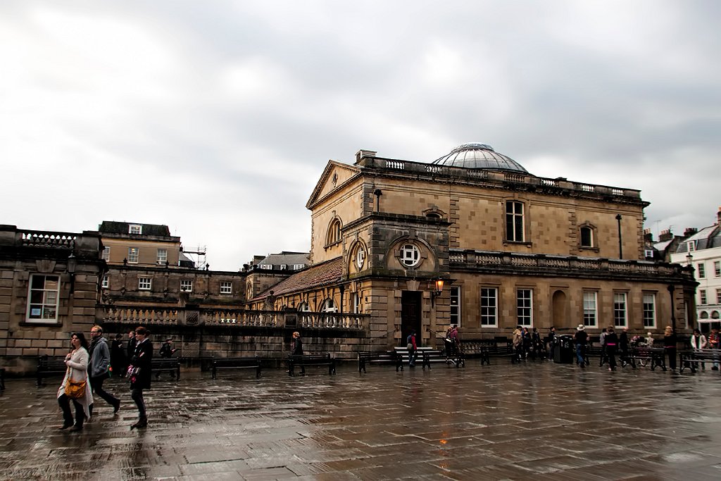 UKBathTheRomanBaths8