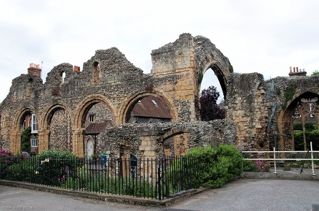 UKCanterburyCathedral23