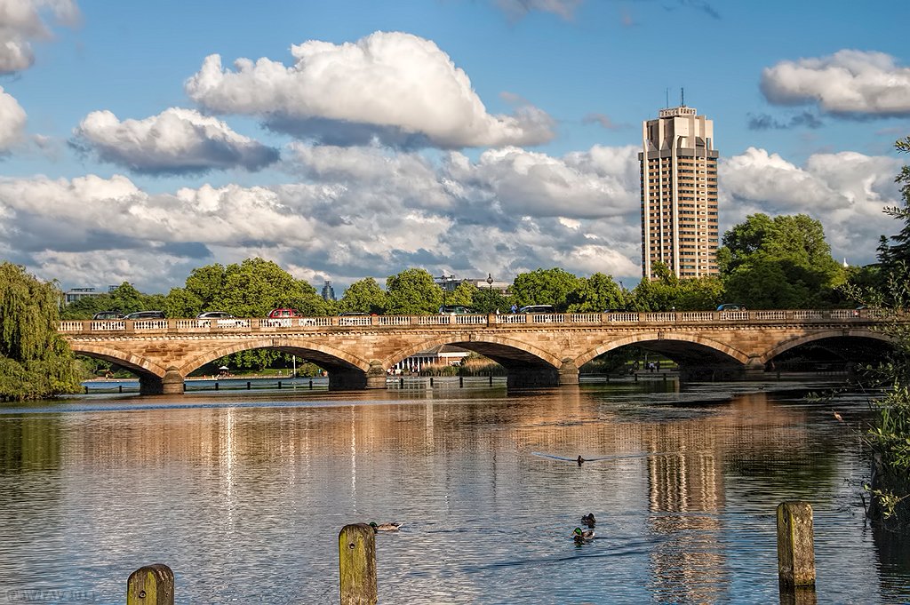 UKLONHydeParkTheSerpentine6