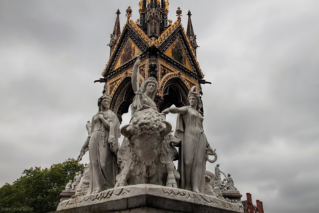 UKLONPrinceAlbertMemorial4