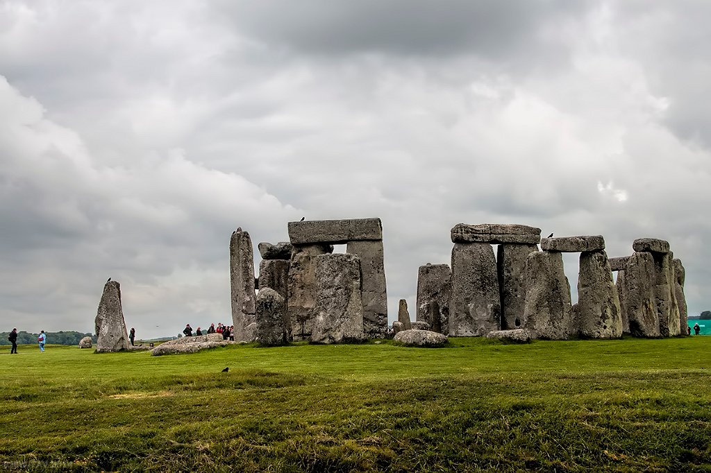 UKAmesburyStonehenge2