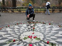 The person who decorated John Lennon&#39;s memorial, he did it every day with different motifs, had passed away a couple of days earlier