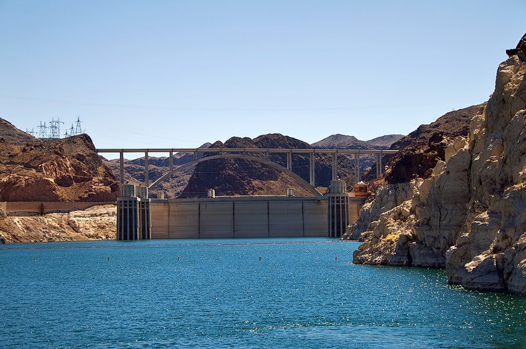 NVLVLakeMeadCruiseDam